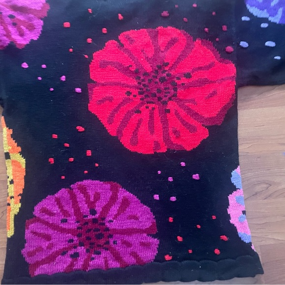 Black and Purple Cowl Neck Sweater with Circular Designs, Christine Foley, Nice! - Picture 6 of 6